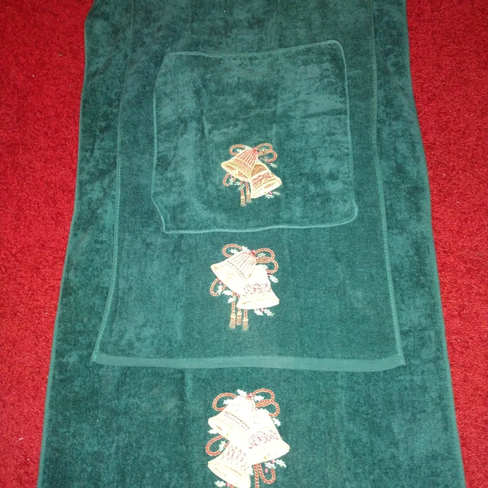 Set of 3 Green Christmas Themed Towels with Bell Applique